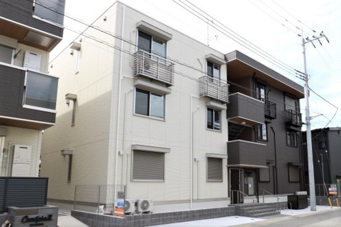 建物外観　外観は落ち着いています