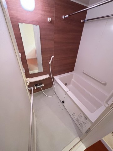バス・シャワールーム　☆浴室乾燥・追い焚き機能が付いてます☆※参考写真