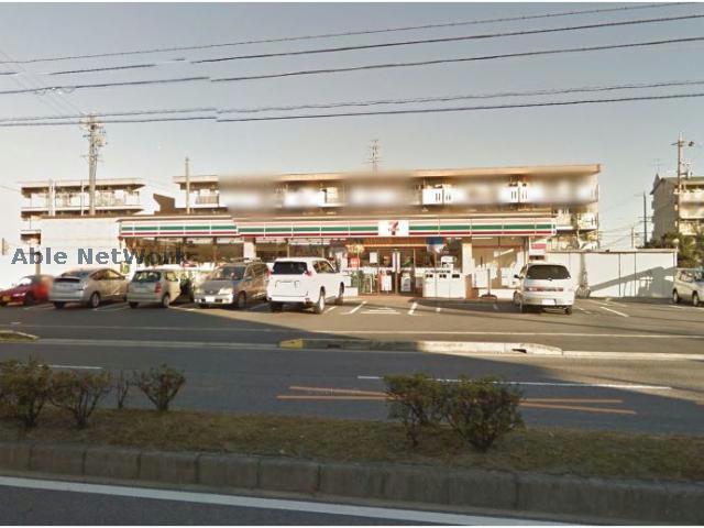 コンビニ　セブンイレブン三好町三好店（コンビニ）まで354m