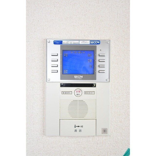 セキュリティ　※同タイプの別のお部屋です。