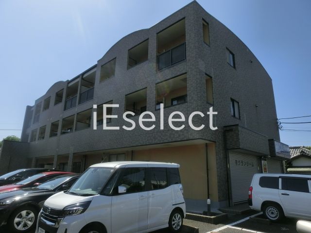 建物外観　オシャレな外観ですね