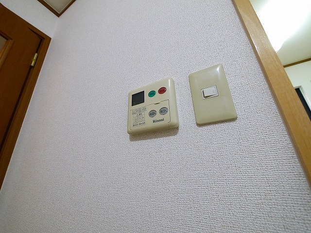 その他設備　給湯器