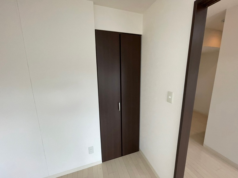 収納　クローゼットがありました。お洋服や荷物はここへ
