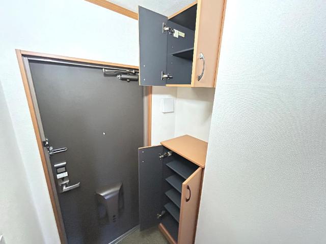 収納　下駄箱