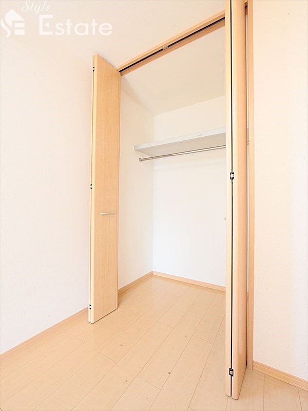 収納　クローゼット　同仕様写真