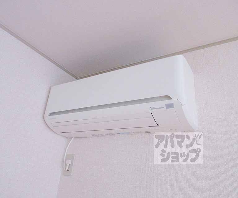 その他設備　エアコン付き・