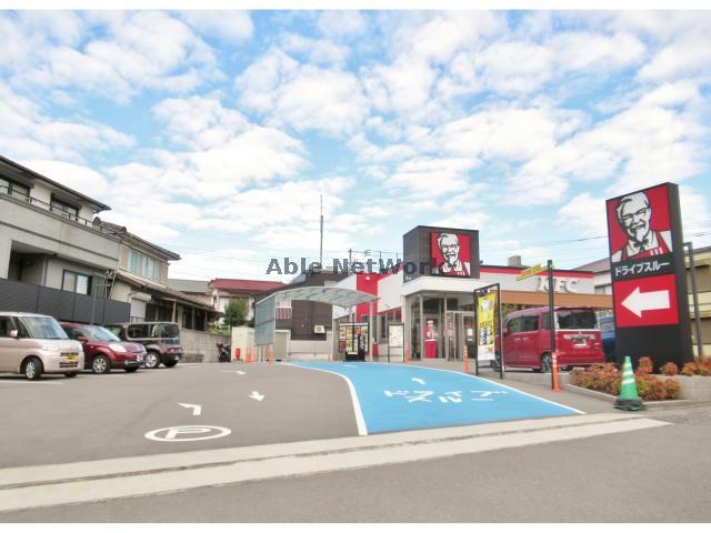 飲食店　ケンタッキーフライドチキン諫早店（飲食店）まで886m