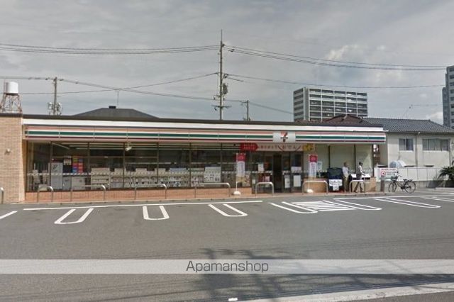 コンビニ　セブン－イレブン安芸府中大通１丁目店（コンビニ）まで457m