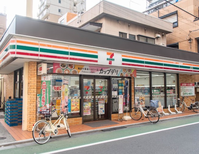 コンビニ　セブンイレブン板橋大山公園前店（コンビニ）まで144m
