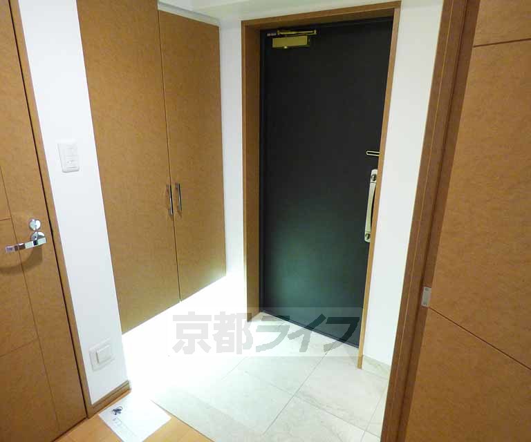 玄関　広い玄関です。