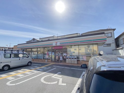 コンビニ　セブンイレブン 岸和田西之内町店（コンビニ）まで115m
