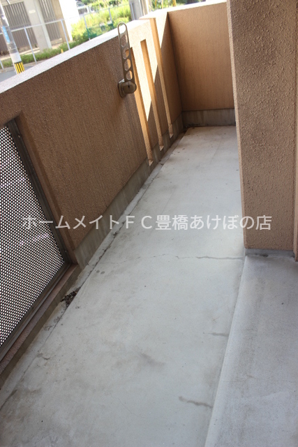バルコニー　同型別部屋写真