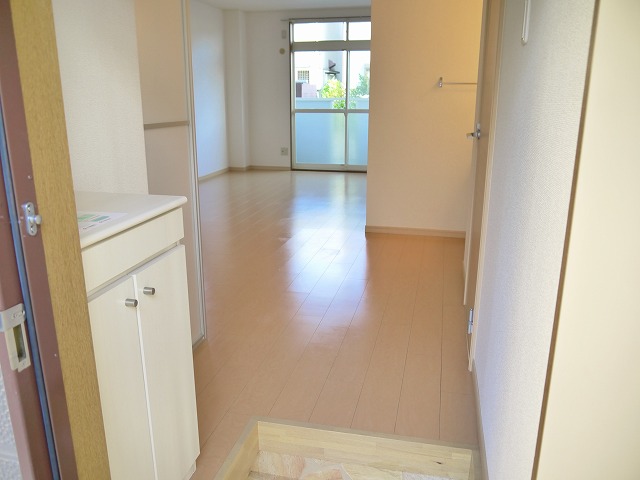 玄関　落ち着いた玄関です
