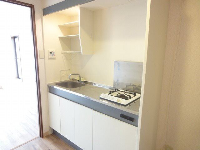 キッチン　参考写真）同建物別間取りです。