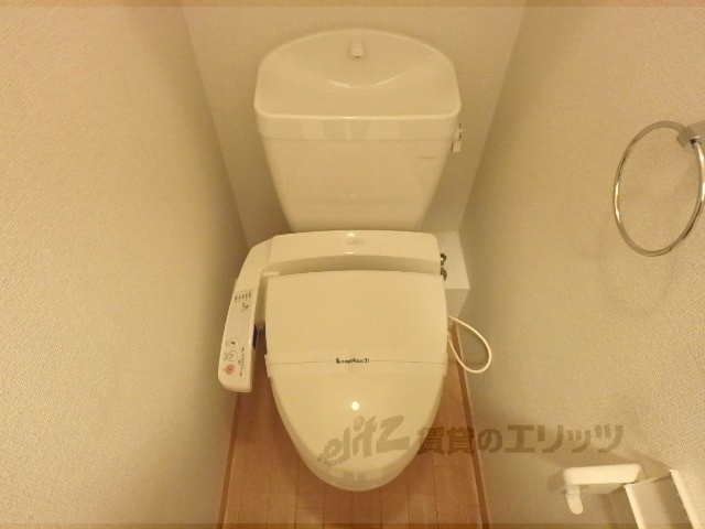 レオパレスコンフォート大津京のトイレ写真