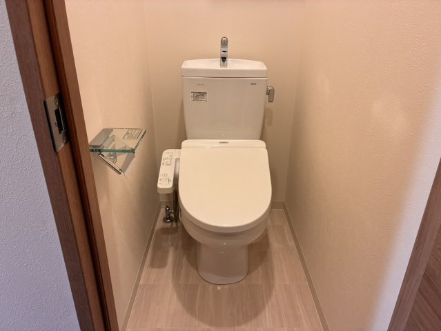 エステシア上前津のトイレ写真