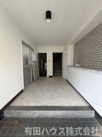 ＪＲ紀勢本線 海南駅 徒歩13分 4階建 築59年の玄関写真