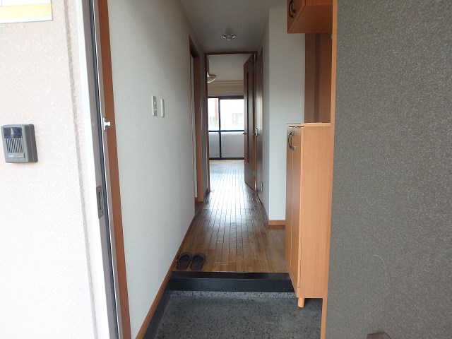 玄関　別部屋参考写真