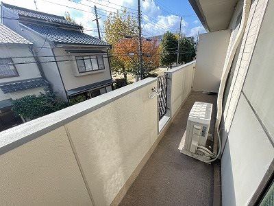 バルコニー　参考写真掲載。