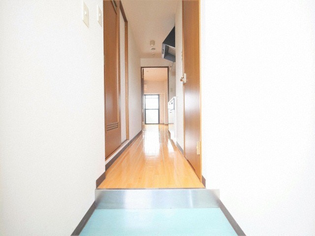 玄関　※同施工会社のイメージ写真※