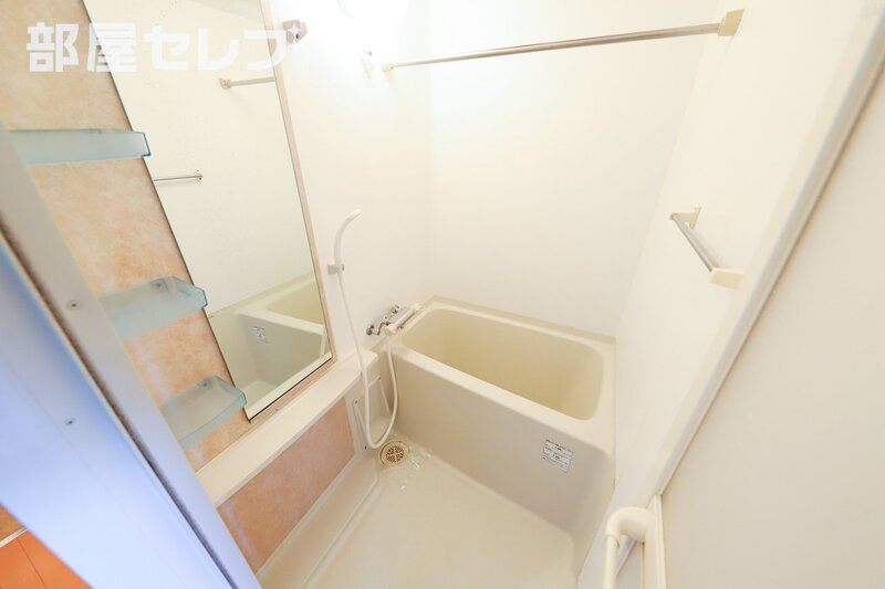 AXIS桜通内山の風呂写真