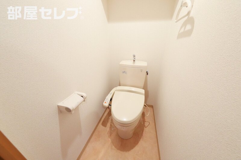 AXIS桜通内山のトイレ写真