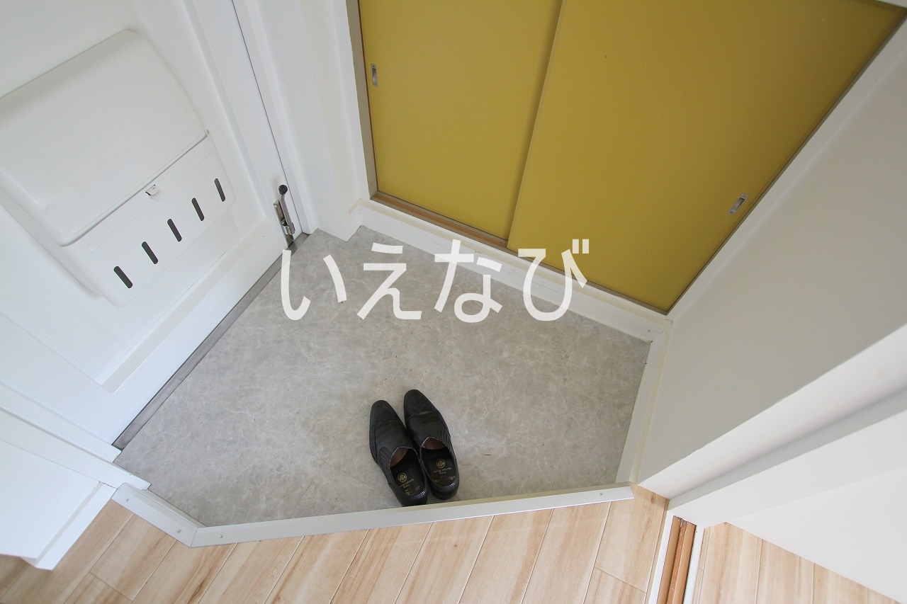ＪＲ津山線 建部駅 徒歩15分 5階建 築29年の玄関写真