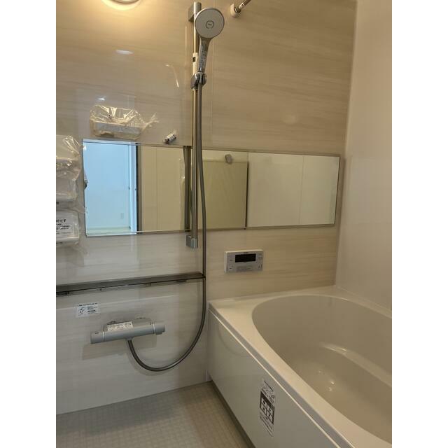 バス・シャワールーム　広々とした浴室で快適です