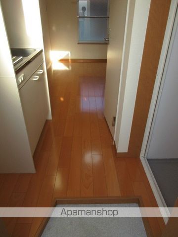 ＪＲ中央線 高円寺駅 徒歩8分 2階建 築14年の玄関写真