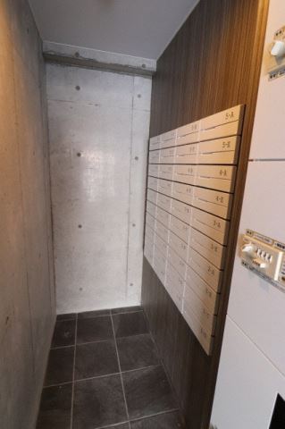 ＪＲ札沼線 あいの里教育大駅 徒歩5分 5階建 築5年の外観写真