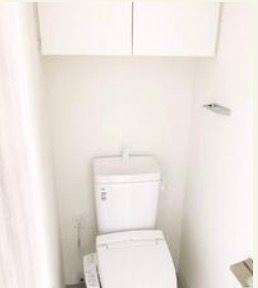 東京メトロ日比谷線 南千住駅 徒歩10分 9階建 築8年のトイレ写真