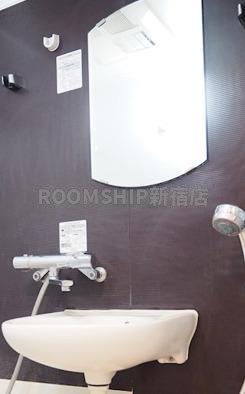 洗面設備　同仕様写真