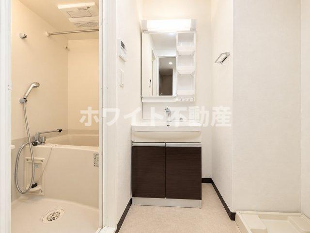 地下鉄中央線 堺筋本町駅 徒歩11分 15階建 築12年の内装写真