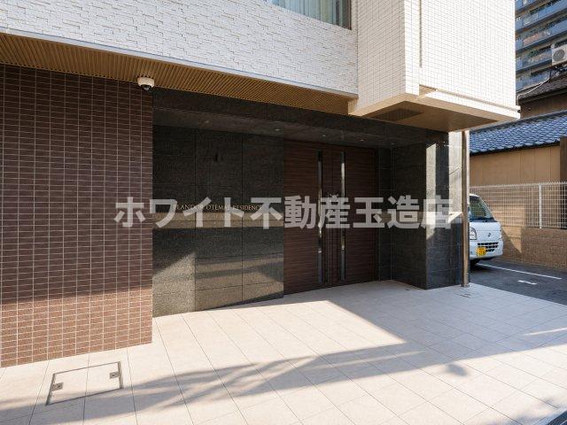 地下鉄中央線 堺筋本町駅 徒歩11分 15階建 築12年の外観写真