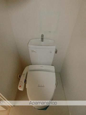 HF新横浜レジデンスのトイレ写真