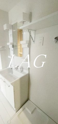 洗面設備　洗面台です。