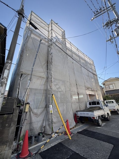 建物外観　建設中