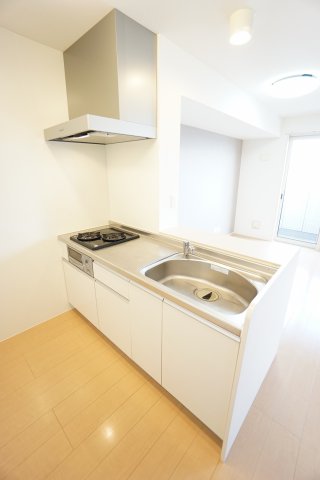 キッチン　同物件・別の部屋の写真です。