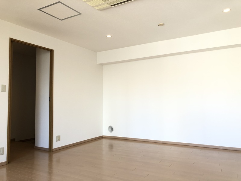 居室・リビング　こちらのリビングで趣味の時間をお楽しみください