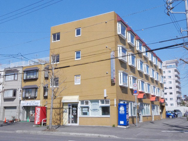グレイシャス幌彩の外観写真