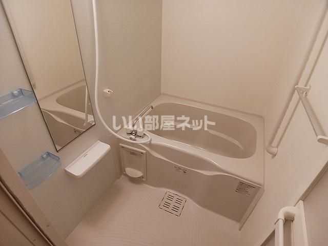 カレント Cの風呂写真
