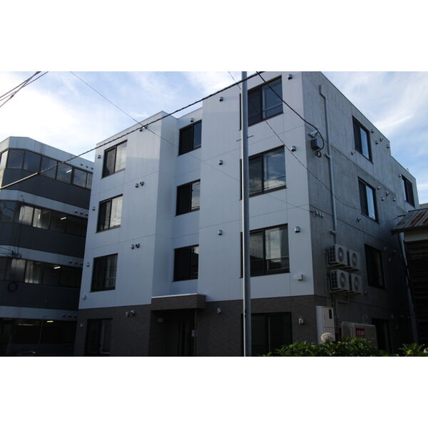 建物外観　☆物件名【ｐａｔｉｏ旭町】とお伝え下さい！