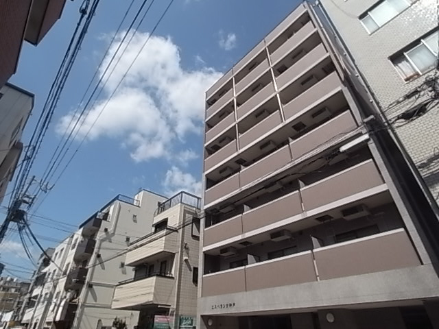 建物外観　スタイリッシュな外観