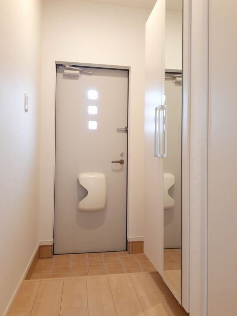プランドールBの玄関写真