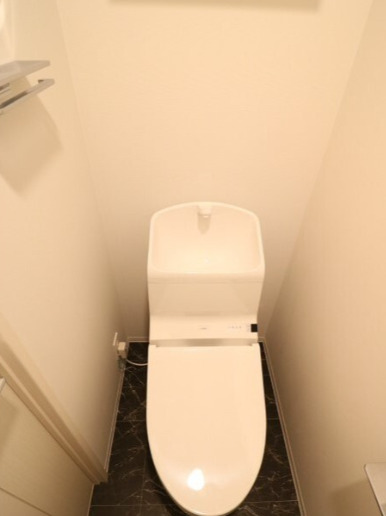 プレール・ドゥーク中野南台のトイレ写真