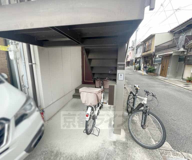 吉祥院中島町戸建ての外観写真