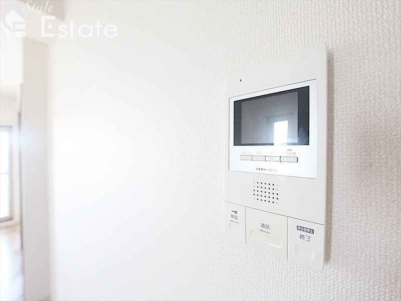 セキュリティ　モニター付きインターホン