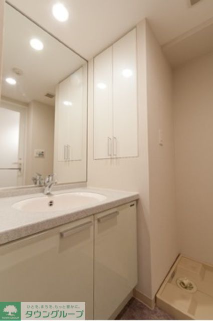洗面設備　※写真は同タイプ住戸です。