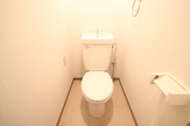 Paceのトイレ写真