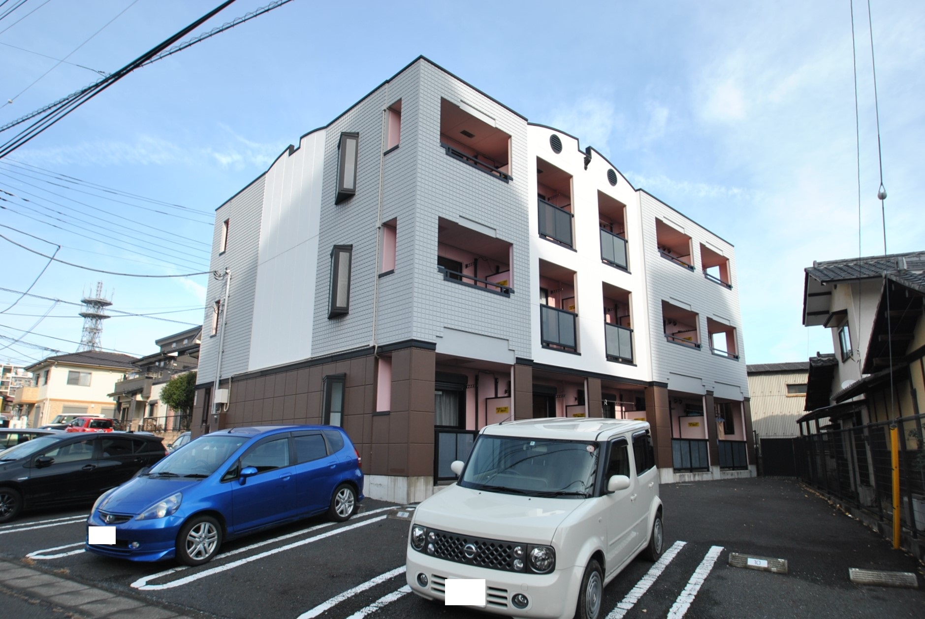 【CASA SAKURAの建物外観】